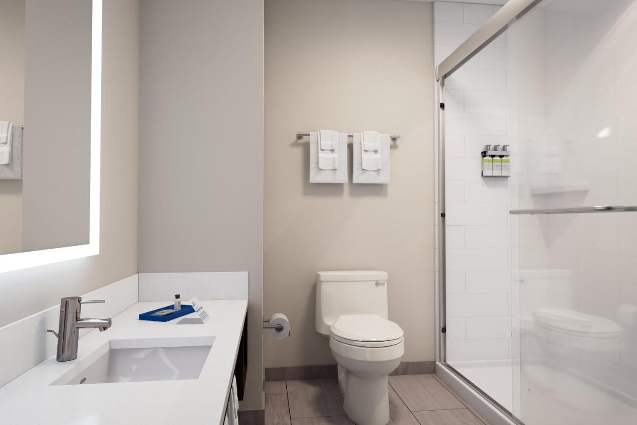 Holiday Inn Express & Suites - Austin - Manor By Ihg Eksteriør billede